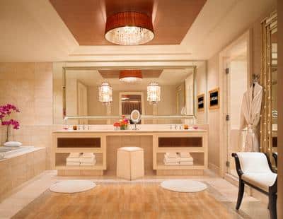 Encore Salon Suite