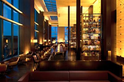 TwentyEight - Bar & Lounge