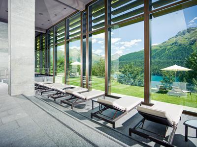 Indoor Pool Relax Area