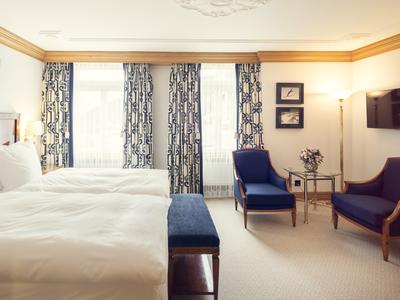 Guest room