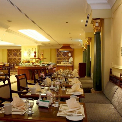 Madina Oberoi image