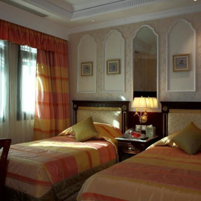 Madina Oberoi image