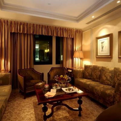Madina Oberoi image