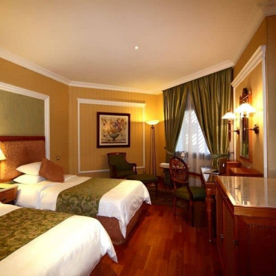 Madina Oberoi image