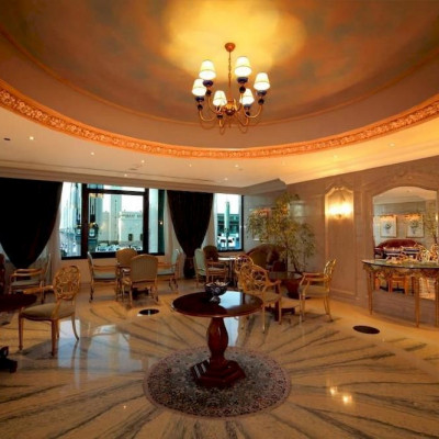 Madina Oberoi image