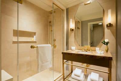 Grand Deluxe Room