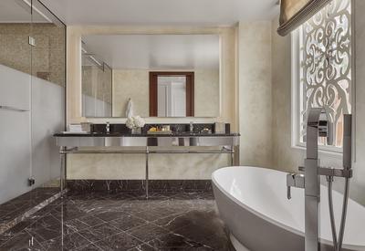 Rosewood Suite