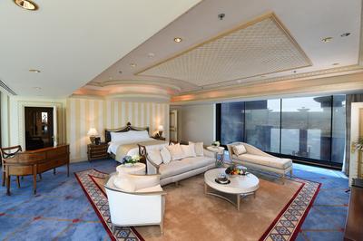 Royal Suite