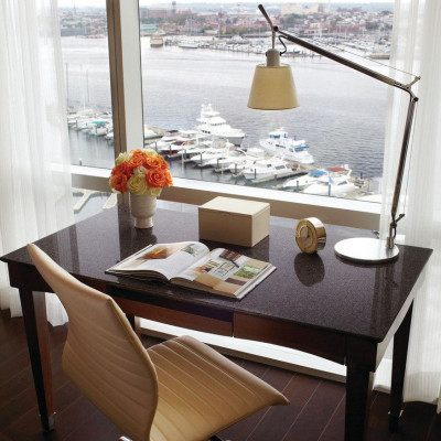 Four Seasons Hotel Baltimore image