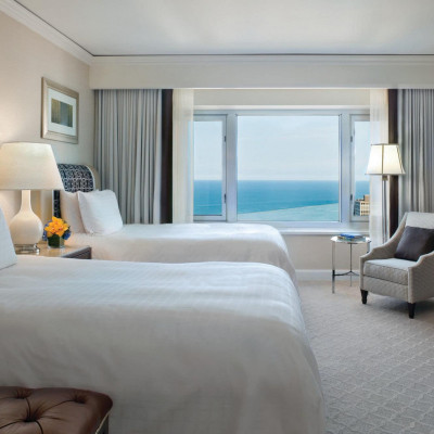 Four Seasons Hotel Chicago image