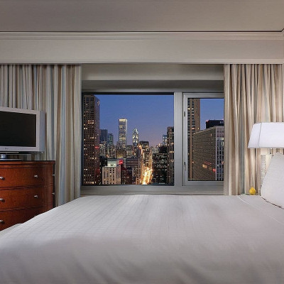 Four Seasons Hotel Chicago image