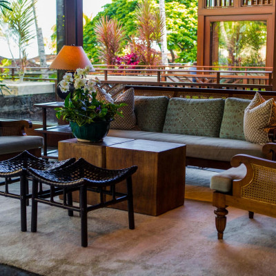 Hotel Lounge
