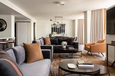 Penthouse Suite