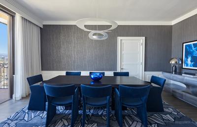 Beverly Presidential Suite