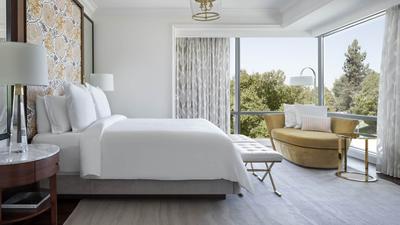 Malibu Corner One-Bedroom Suite