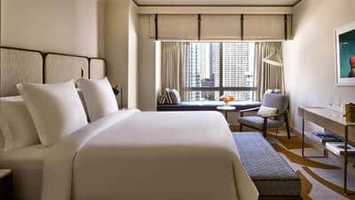Four Seasons Executive Suite City View