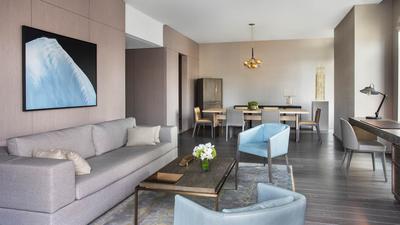 Barclay Suite