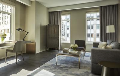 Gotham Suite
