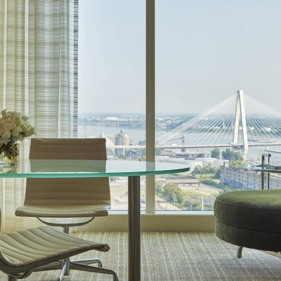 Four Seasons Hotel St. Louis image