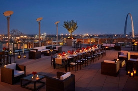 Four Seasons Hotel St. Louis image