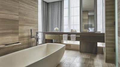 1-Bedroom Deluxe Corner Suite