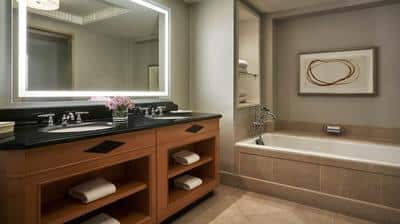 Grand Premier Room