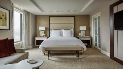 Premier Room