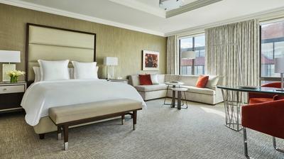 Grand Premier Room