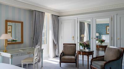 Les Bergues Suite