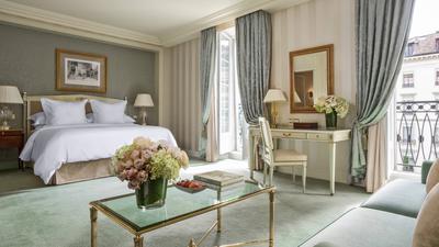 Four Seasons Junior Suite