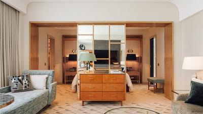 Four Seasons Junior Suite