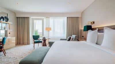 Deluxe One-Bedroom Suite