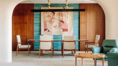 Almada Negreiros Suite