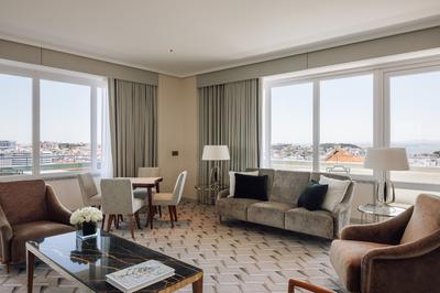 1-Bedroom Imperial Suite