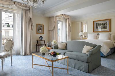 Premier Room