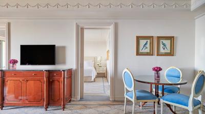 1-Bedroom Suite