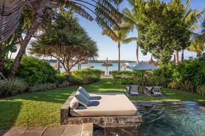 Island Beach Pool Villa