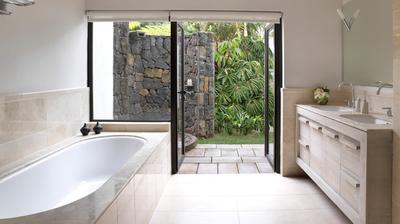 Four-Bedroom Premium Private Retreat