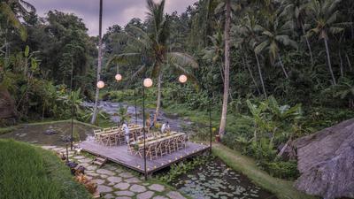 Megibung Dining Ritual