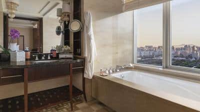 Club Room City View