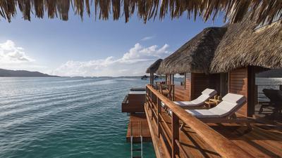 1 Bedroom Otemanu Overwater Bungalow Suite with Plunge Pool