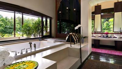 Three-Bedroom Grand Residence Pool Villa