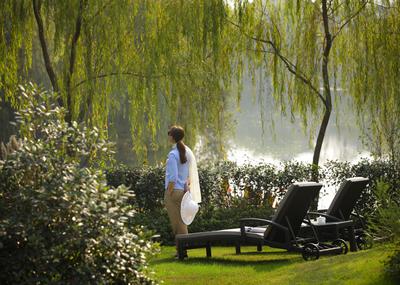 Four Seasons Resort Hangzhou at West Lake image
