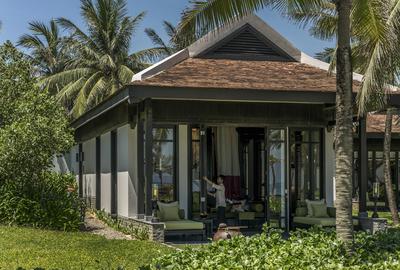 One-Bedroom Ocean-View Villa