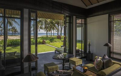 One-Bedroom Ocean-View Villa