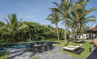 Three-Bedroom Hilltop Pool Villa