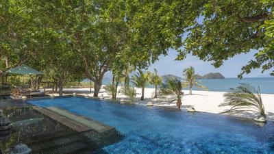 Royal Two-Bedroom Beach Villa with Pools