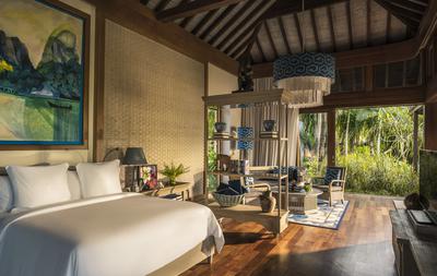 Beach Villa with Plunge Pool