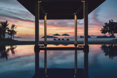 Imperial Five-Bedroom Beach Villa with Pools