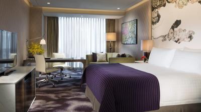 Premier Room